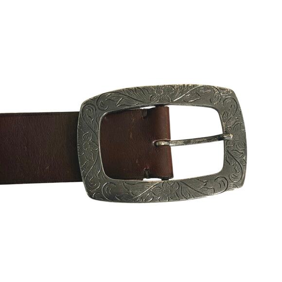 Harold’s women’s brown leather silver buckle Made in Italy belt size small main image 7